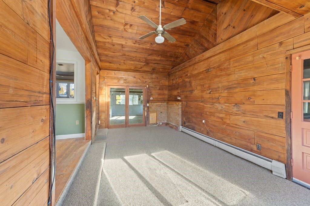 110 Fieldwood Avenue Seekonk, MA 02771 - Photo 13 of 33