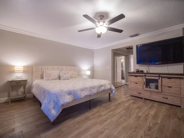 $589,900 | 12670 White Coral Drive, Wellington, FL 33414