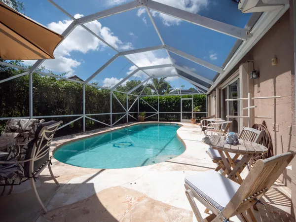 $589,900 | 12670 White Coral Drive, Wellington, FL 33414