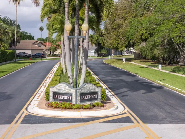 $589,900 | 12670 White Coral Drive, Wellington, FL 33414