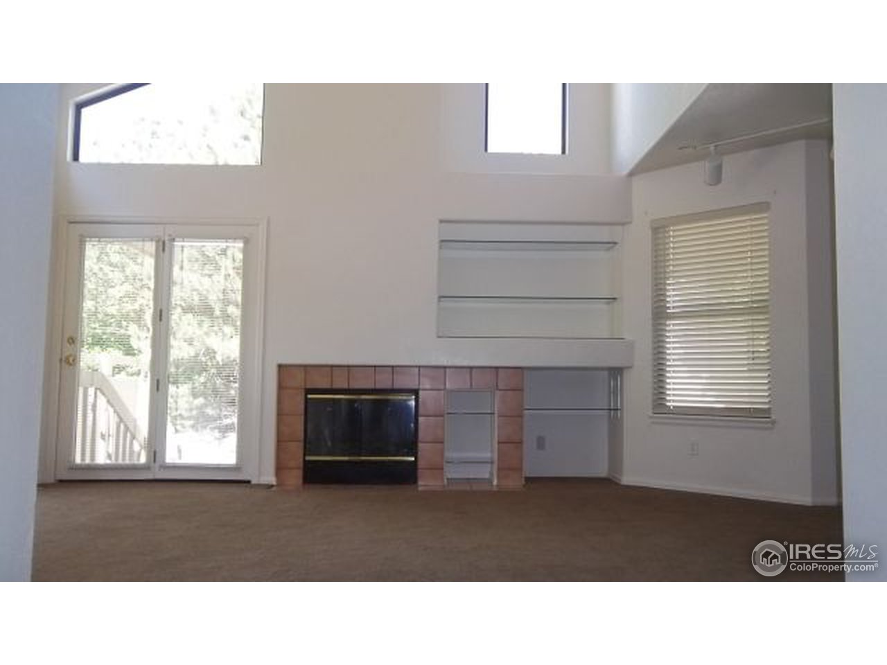 5046 Buckingham Road, Unit 6 Boulder, CO 80301 - Photo 13 of 23 Entertainment wall