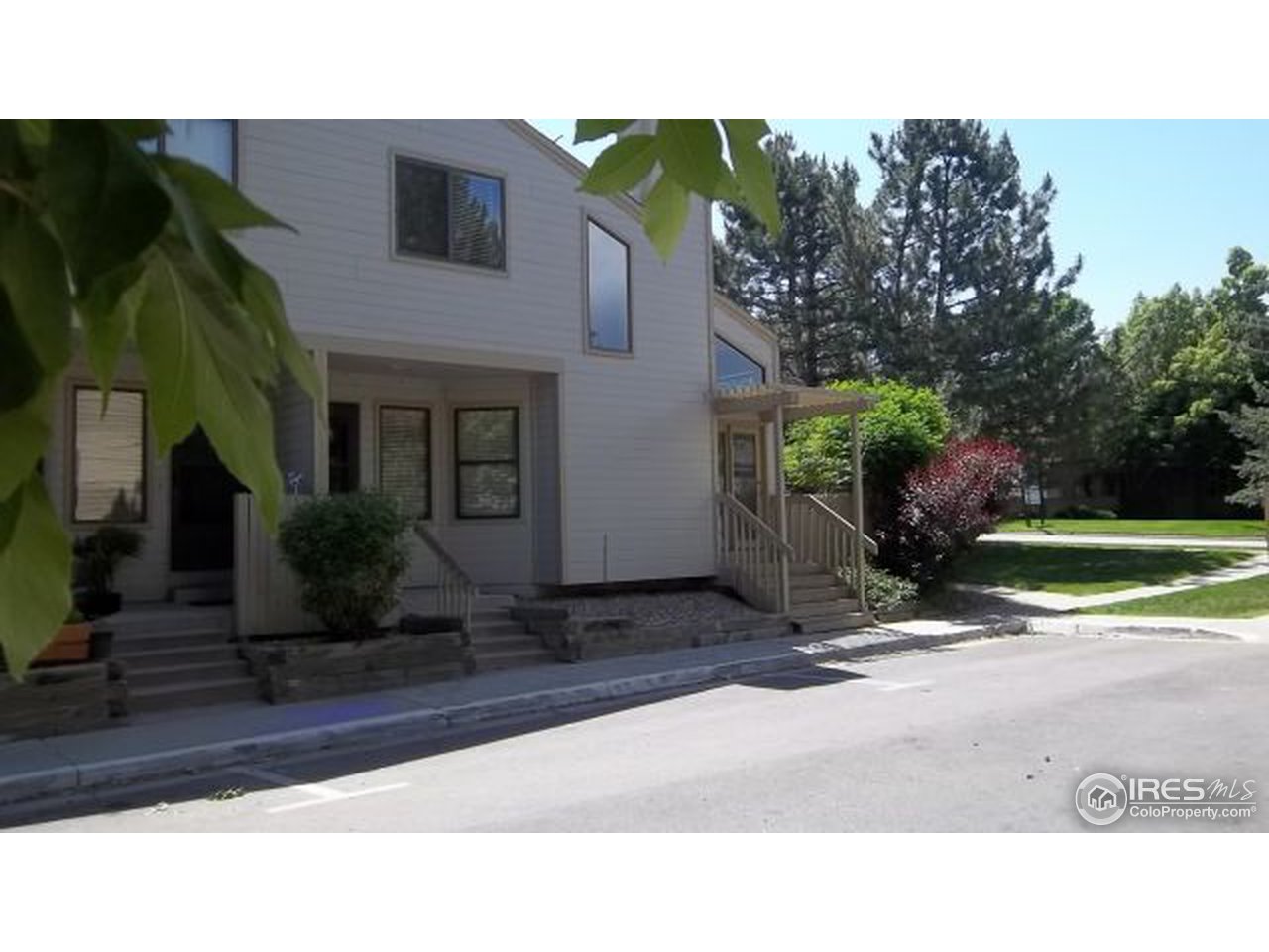 5046 Buckingham Road, Unit 6 Boulder, CO 80301 - Photo 22 of 23 Exterior showing pergola porch