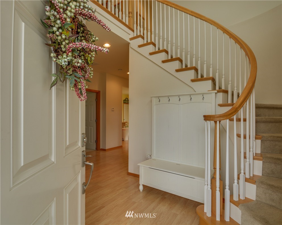 4624 152nd Place Southeast Bothell, WA 98012 - Photo 4 of 23