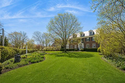 $3,995,000 | 800 Bryant Avenue, Winnetka, IL 60093
