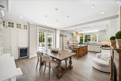 $3,995,000 | 800 Bryant Avenue, Winnetka, IL 60093