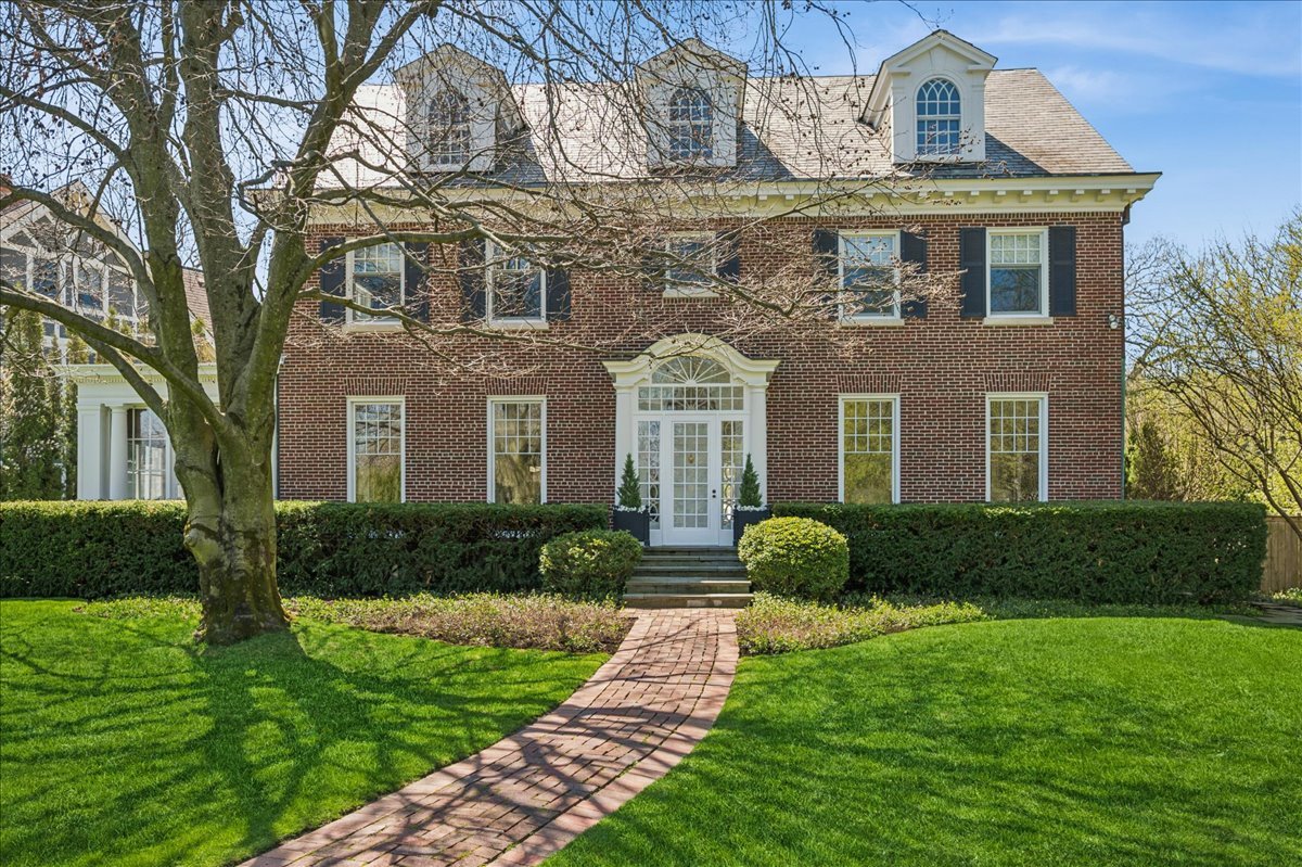800 Bryant Avenue Winnetka, IL 60093 - Photo 2 of 66