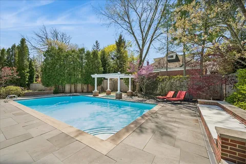 $3,995,000 | 800 Bryant Avenue, Winnetka, IL 60093