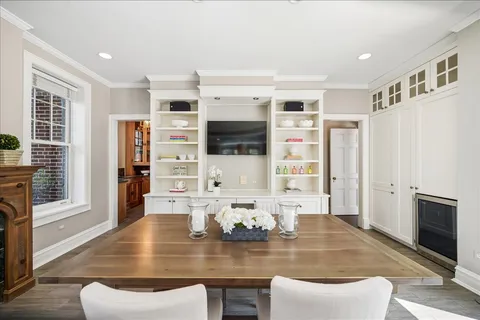 $3,995,000 | 800 Bryant Avenue, Winnetka, IL 60093