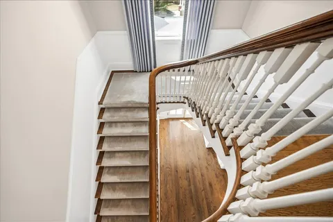 $3,995,000 | 800 Bryant Avenue, Winnetka, IL 60093