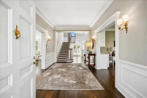 $3,995,000 | 800 Bryant Avenue, Winnetka, IL 60093