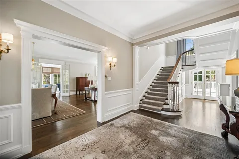 $3,995,000 | 800 Bryant Avenue, Winnetka, IL 60093