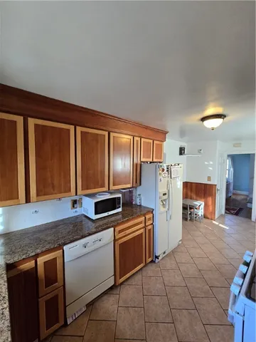 $420,000 | 42 Netherlands Avenue, Cranston, RI 02905