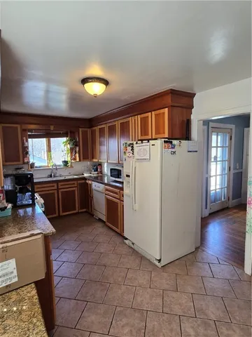 $420,000 | 42 Netherlands Avenue, Cranston, RI 02905