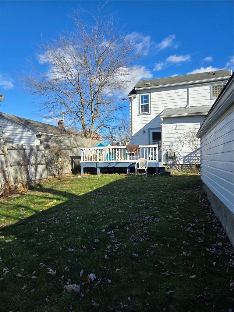 42 Netherlands Avenue Cranston, RI 02905 - Photo 35 of 39