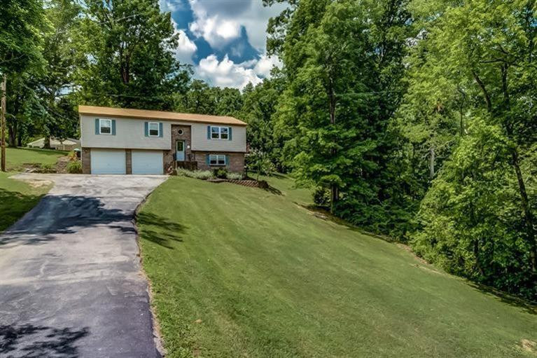 2571 Carthage Road California, KY 41007 - Photo 2 of 18