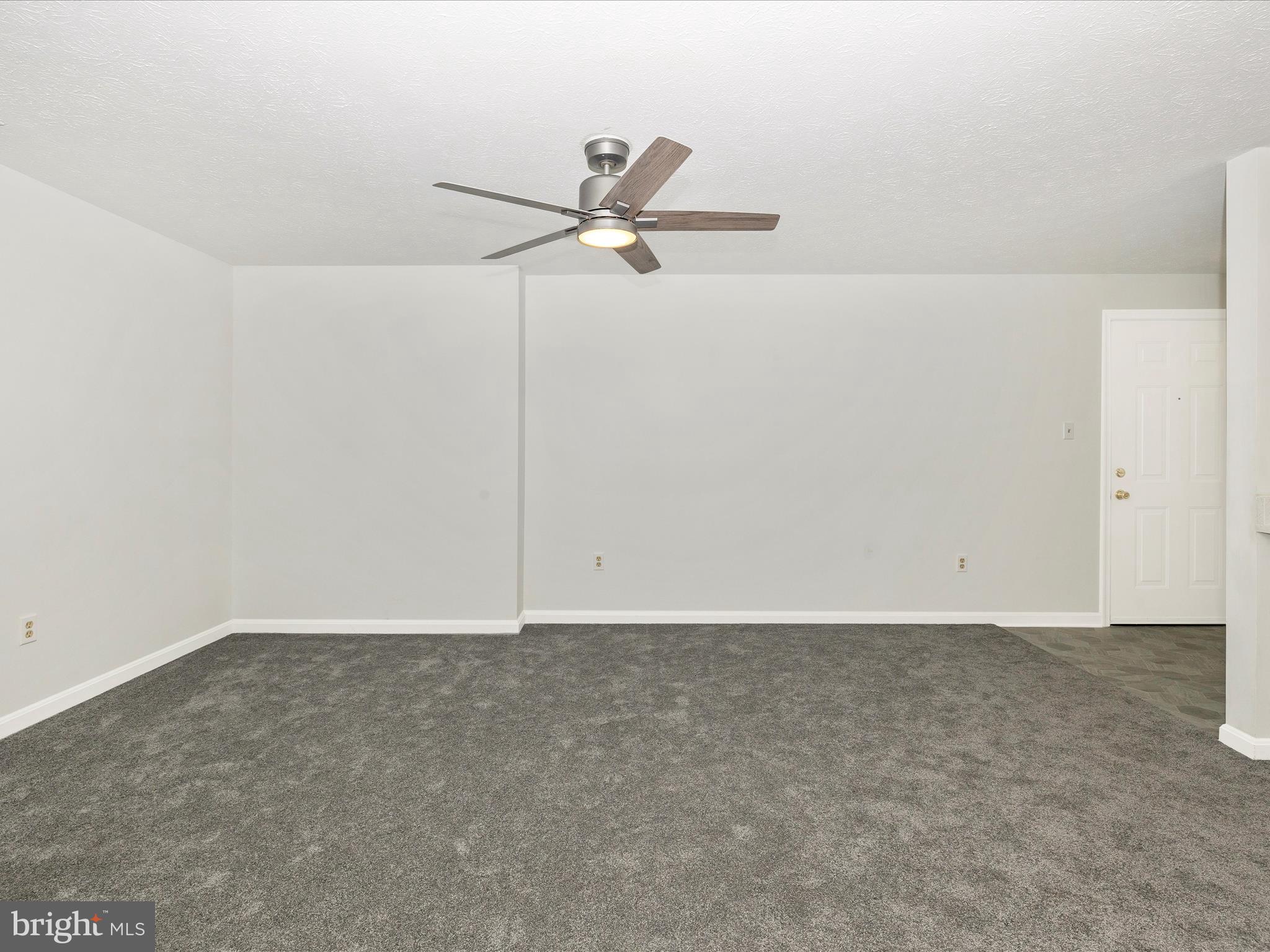 2100 Whitehall Road, Unit BD Frederick, MD 21702 - Photo 21 of 60 Living Area