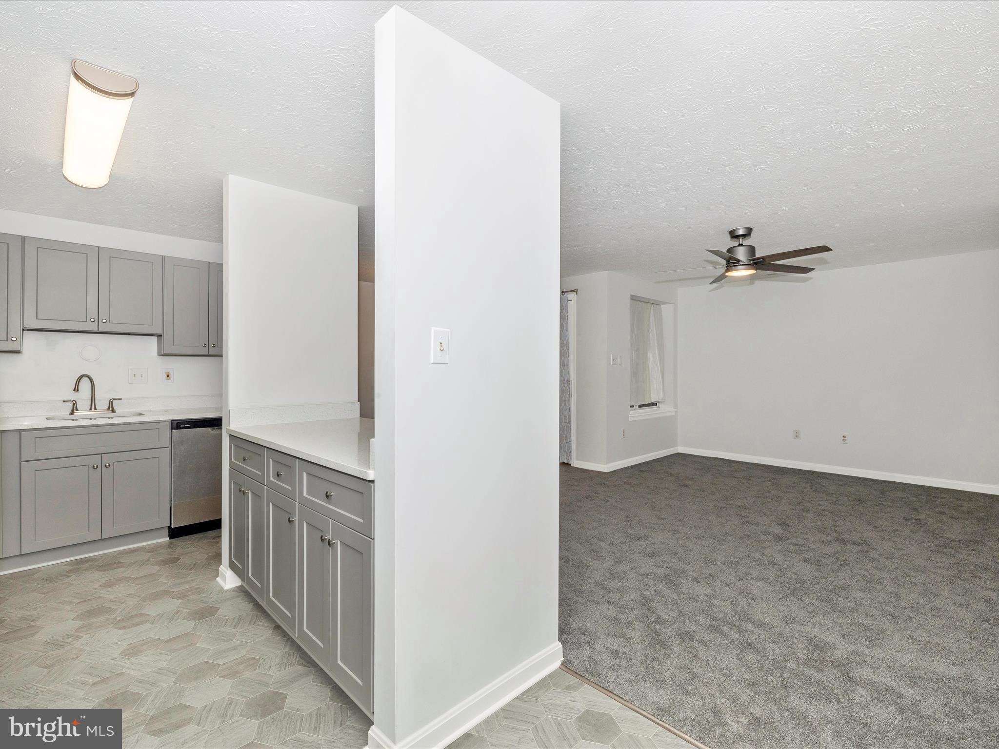 2100 Whitehall Road, Unit BD Frederick, MD 21702 - Photo 7 of 60 Entry