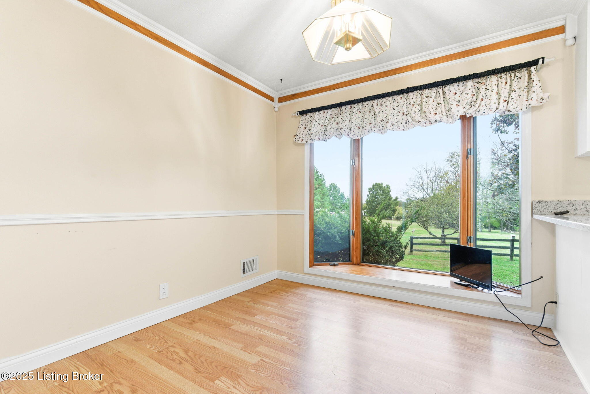 6209 Osage Road Crestwood, KY 40014 - Photo 17 of 81 16