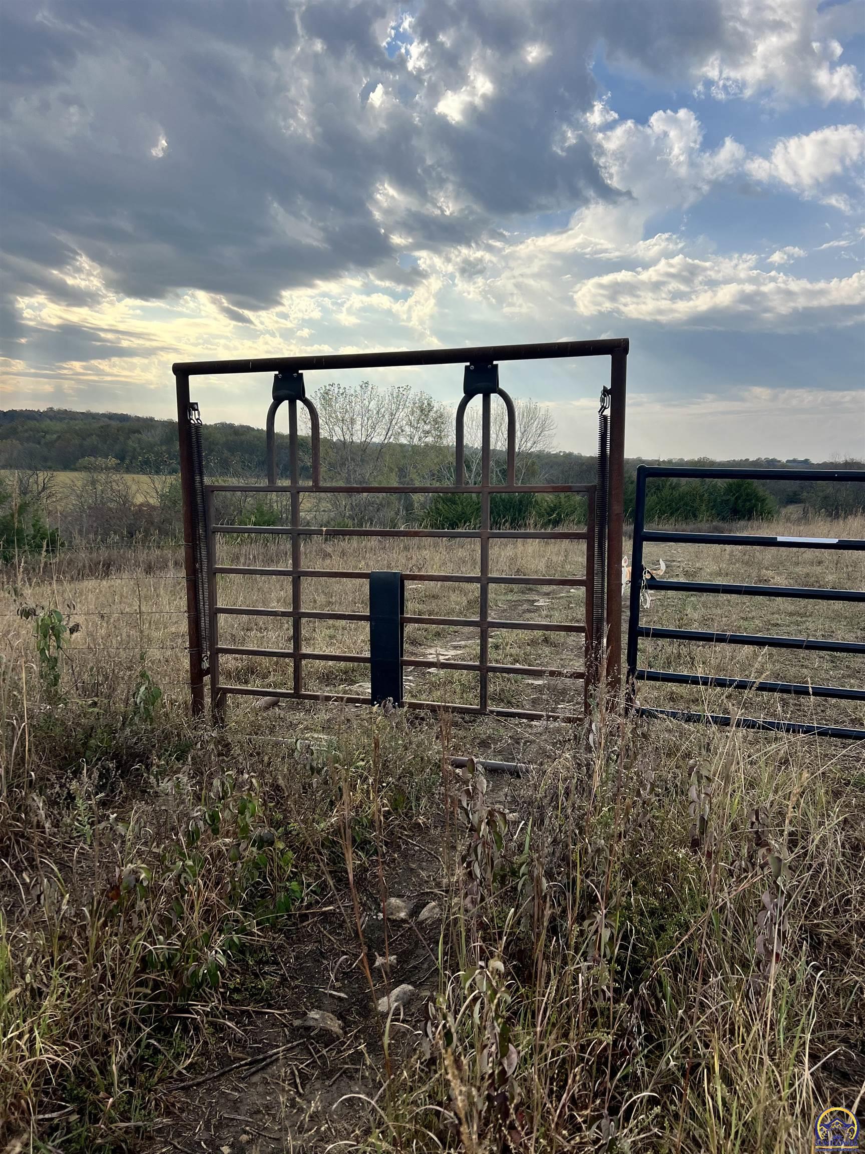 5721-1 Northwest Humphrey Road Topeka, KS 66618 - Photo 56 of 94