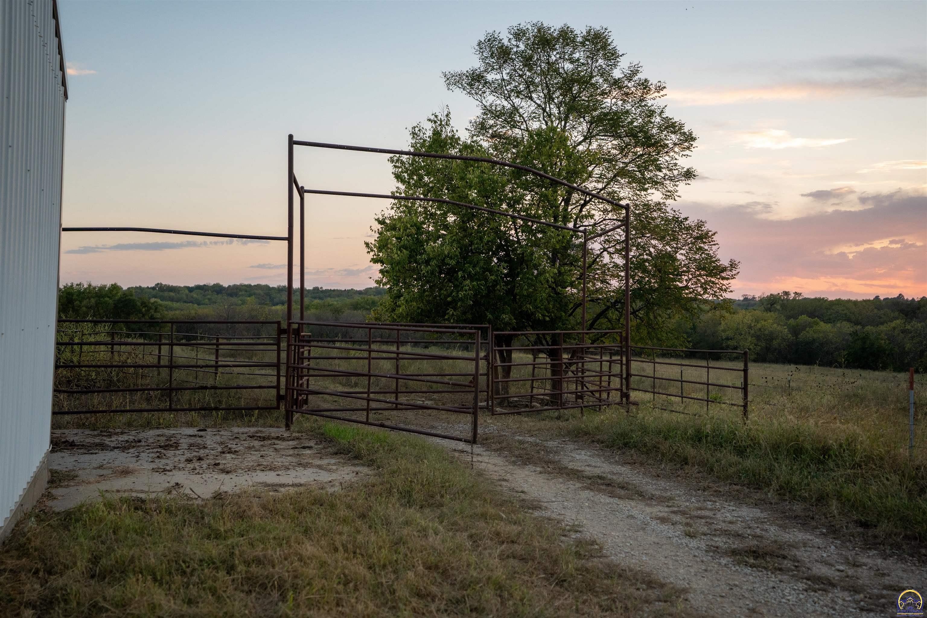 5721-1 Northwest Humphrey Road Topeka, KS 66618 - Photo 60 of 94