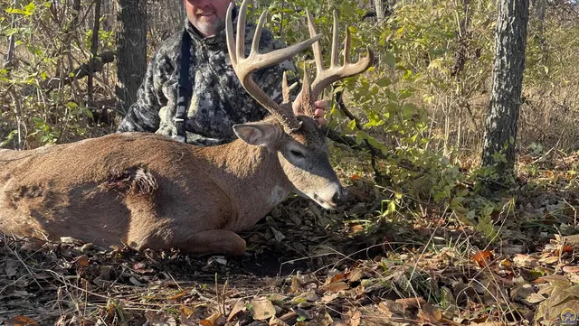 $3,099,995 | 5721 Northwest Humphrey Road, Topeka, KS 66618