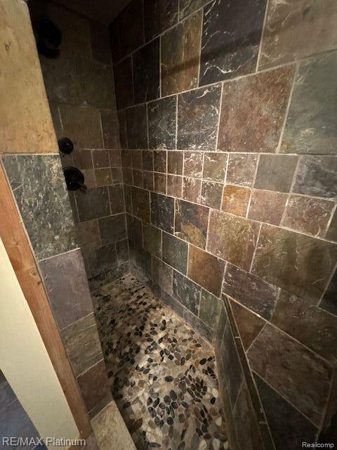 5843 Richardson Road Howell, MI 48843 - Photo 7 of 19