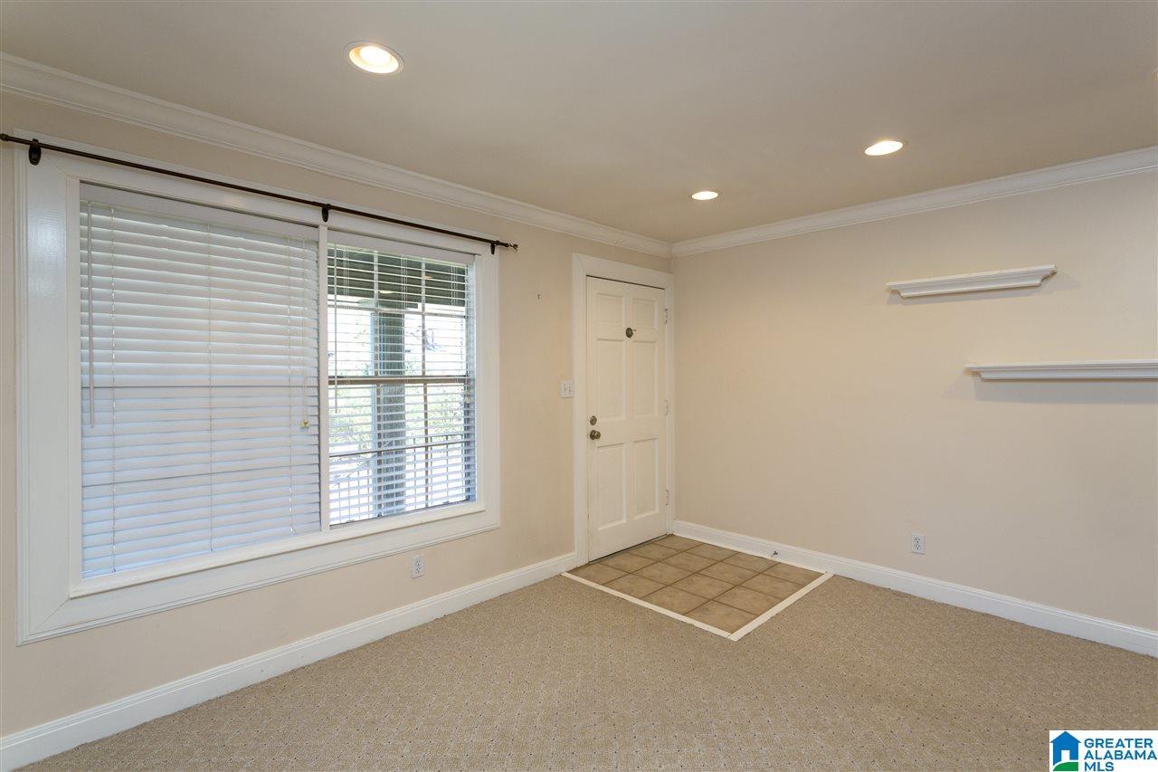 2827 Georgetown Drive, Unit F Hoover, AL 35216 - Photo 3 of 22