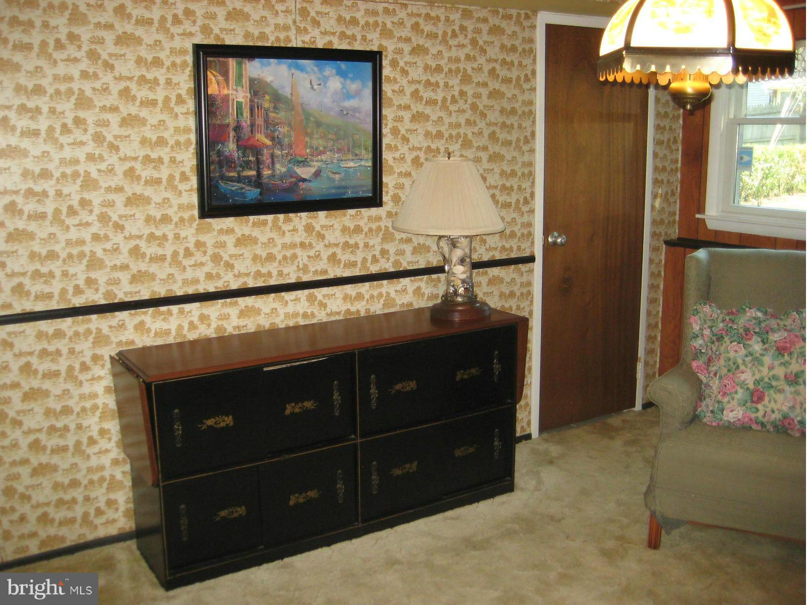319 Quaker Ridge Road Lutherville-Timonium, MD 21093 - Photo 20 of 30 Family Room