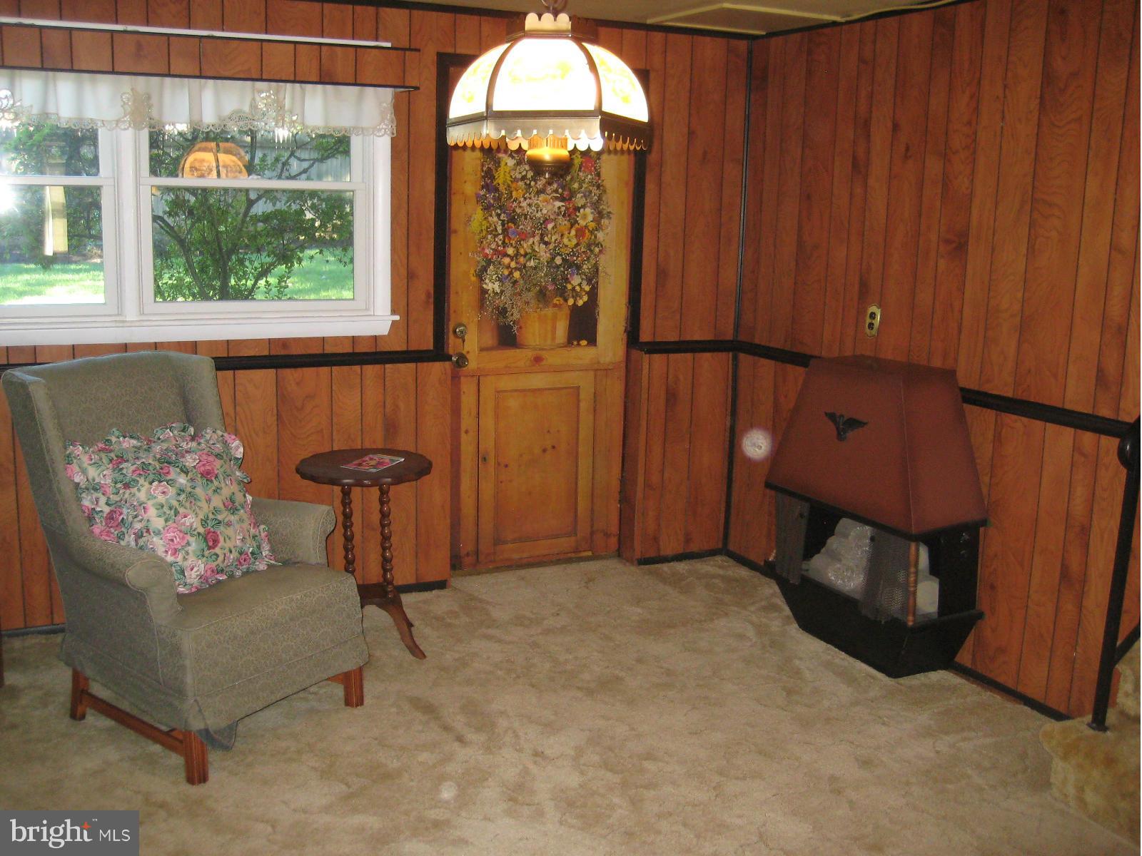 319 Quaker Ridge Road Lutherville-Timonium, MD 21093 - Photo 21 of 30 Family Room
