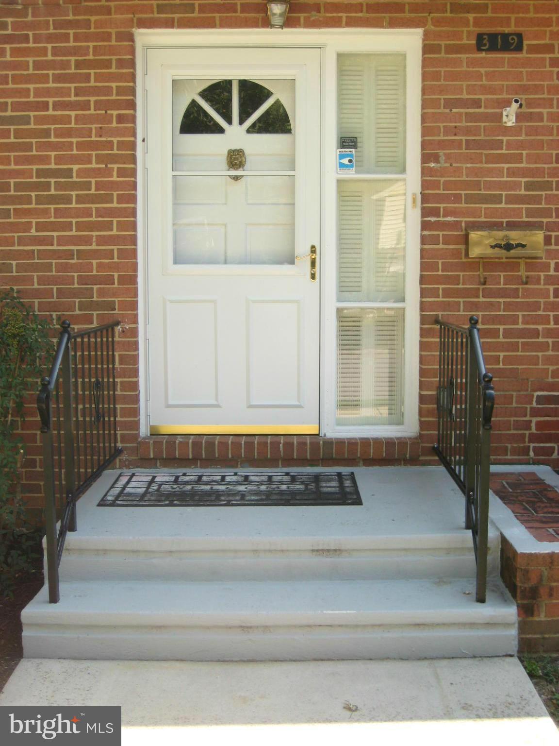 319 Quaker Ridge Road Lutherville-Timonium, MD 21093 - Photo 4 of 30 Front Entrance