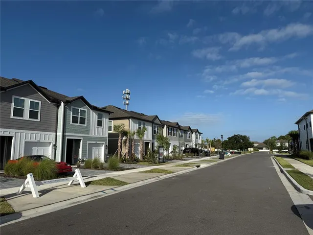 $539,230 | 7612 Deer Vly Circle, Unit 70, Tampa, FL 33635