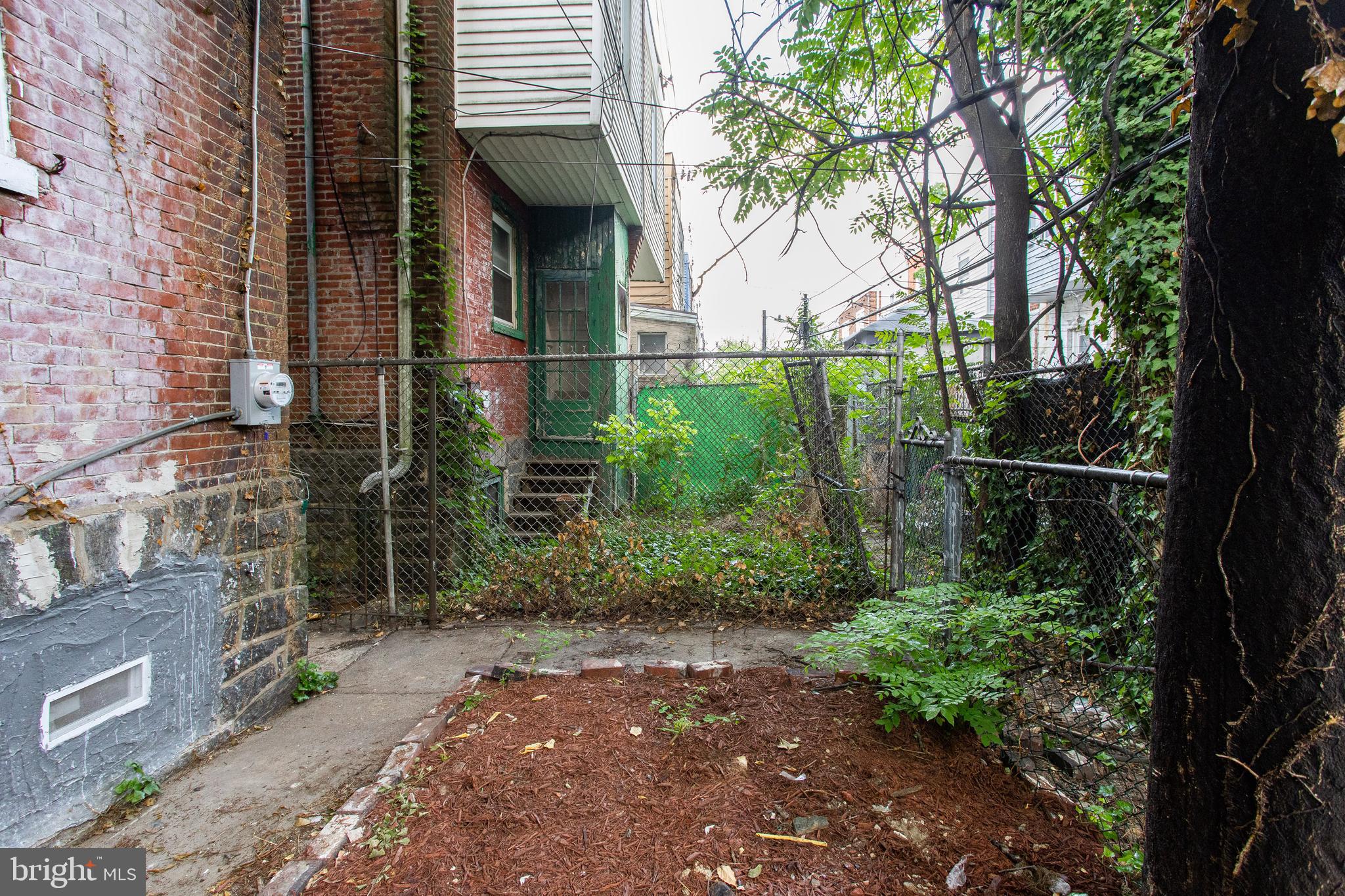 5739 Pemberton Street Philadelphia, PA 19143 - Photo 27 of 32 Gallery Image 27