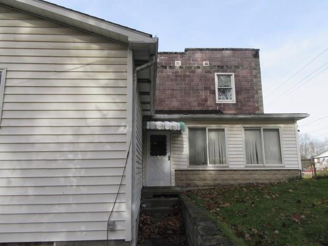 809 Quecreek Road Somerset, PA 15501 - Photo 3 of 6 Gallery Image 3