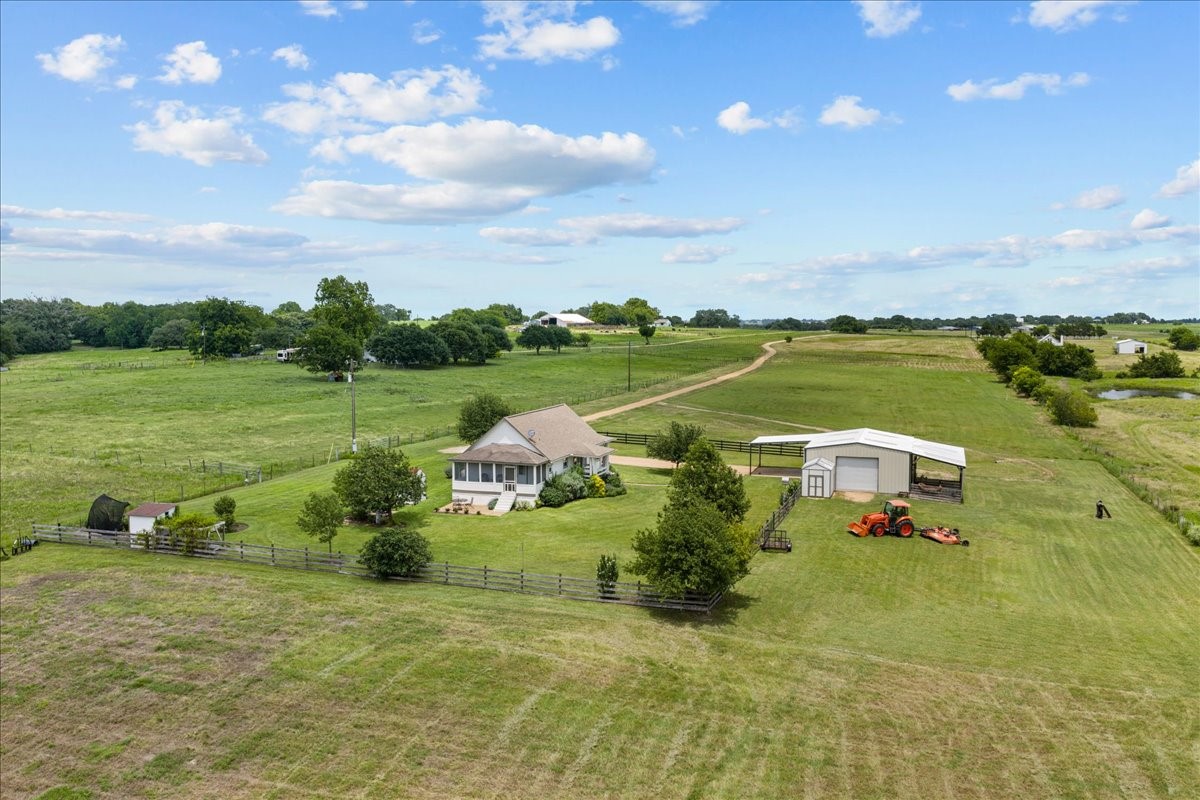 8233 Quebe Road Brenham, TX 77833 - Photo 29 of 35