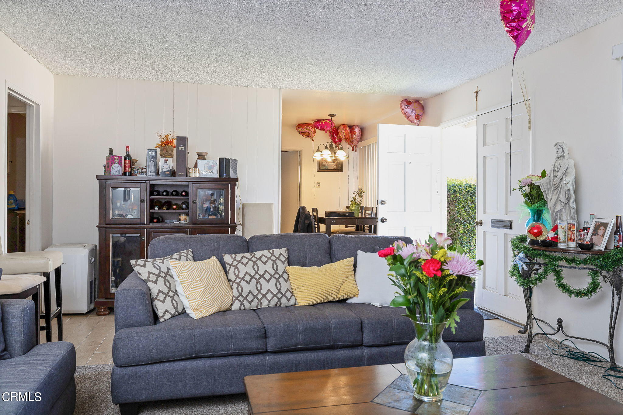 921 North M Street Oxnard, CA 93030 - Photo 20 of 32 Living Area Unit B