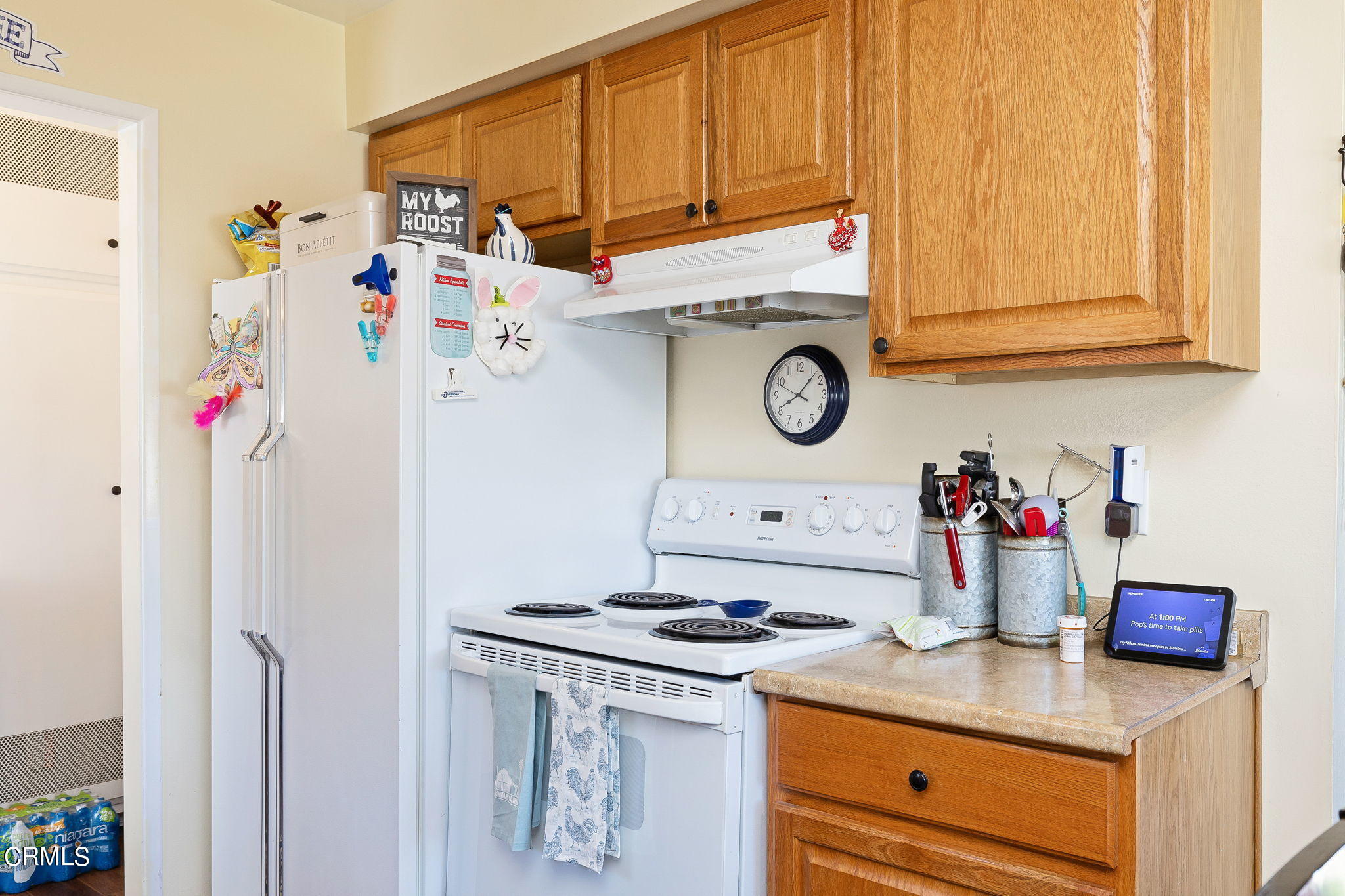 921 North M Street Oxnard, CA 93030 - Photo 8 of 32 Kitchen Unit A