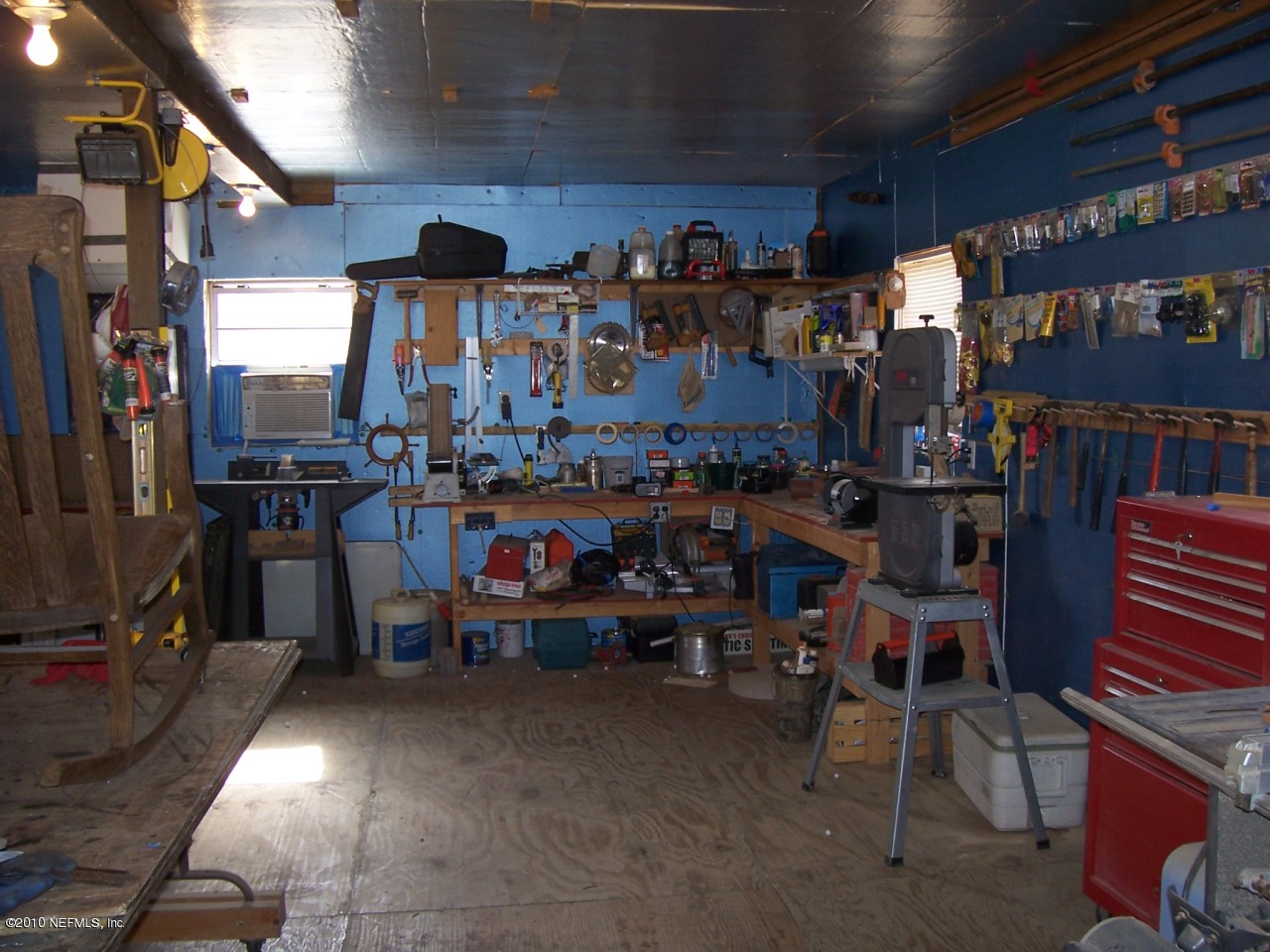 9139 Ford Road Bryceville, FL 32009 - Photo 29 of 31 Workshop Interior