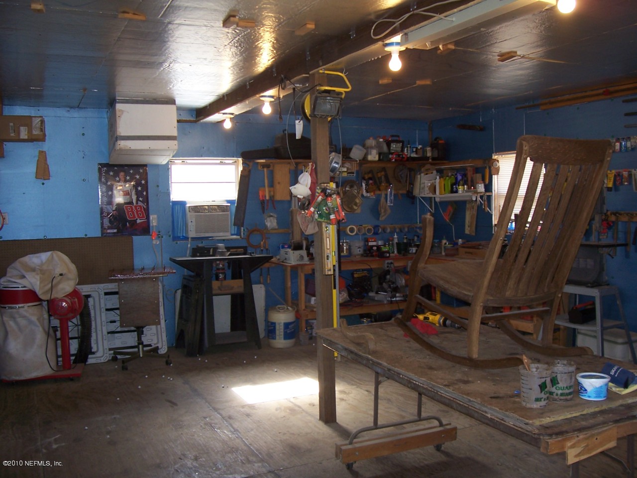 9139 Ford Road Bryceville, FL 32009 - Photo 31 of 31 Workshop Interior