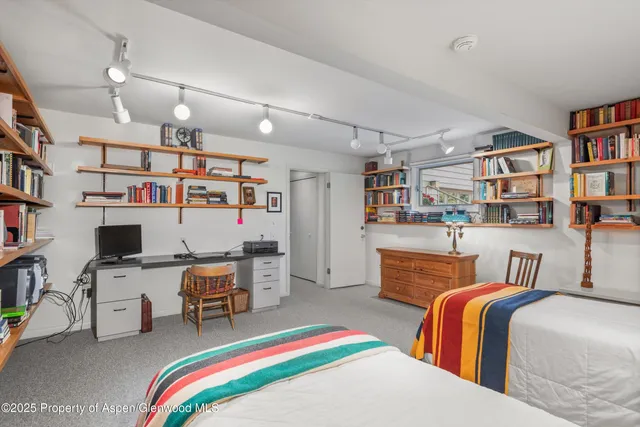 a view of a garage with stuff