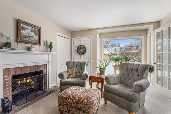 $525,000 | 519 East Spruce Street, Marshall, MI 49068