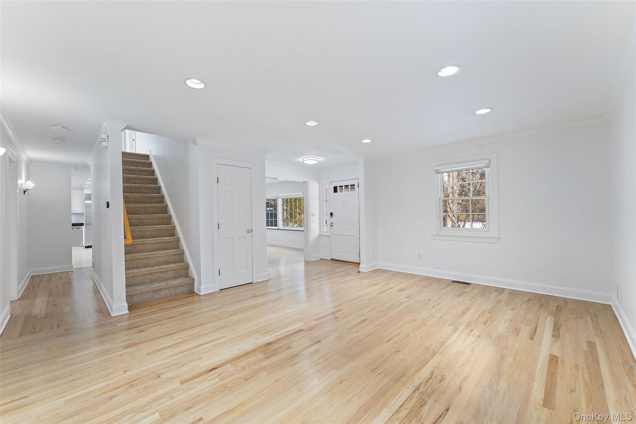14 Wakefield Road Scarsdale, NY 10583 - Photo 2 of 27 View of entryway into living room.