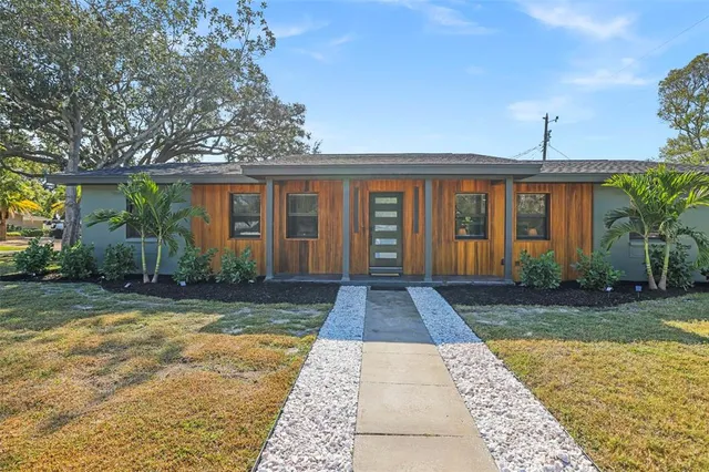 $799,000 | 1441 Fairway Drive, Dunedin, FL 34698