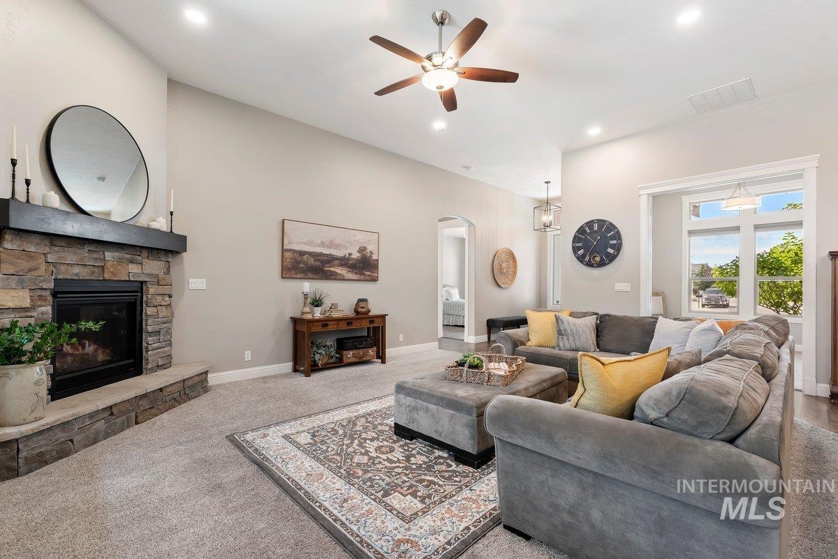 3820 West Daphne Street Meridian, ID 83646 - Photo 10 of 44