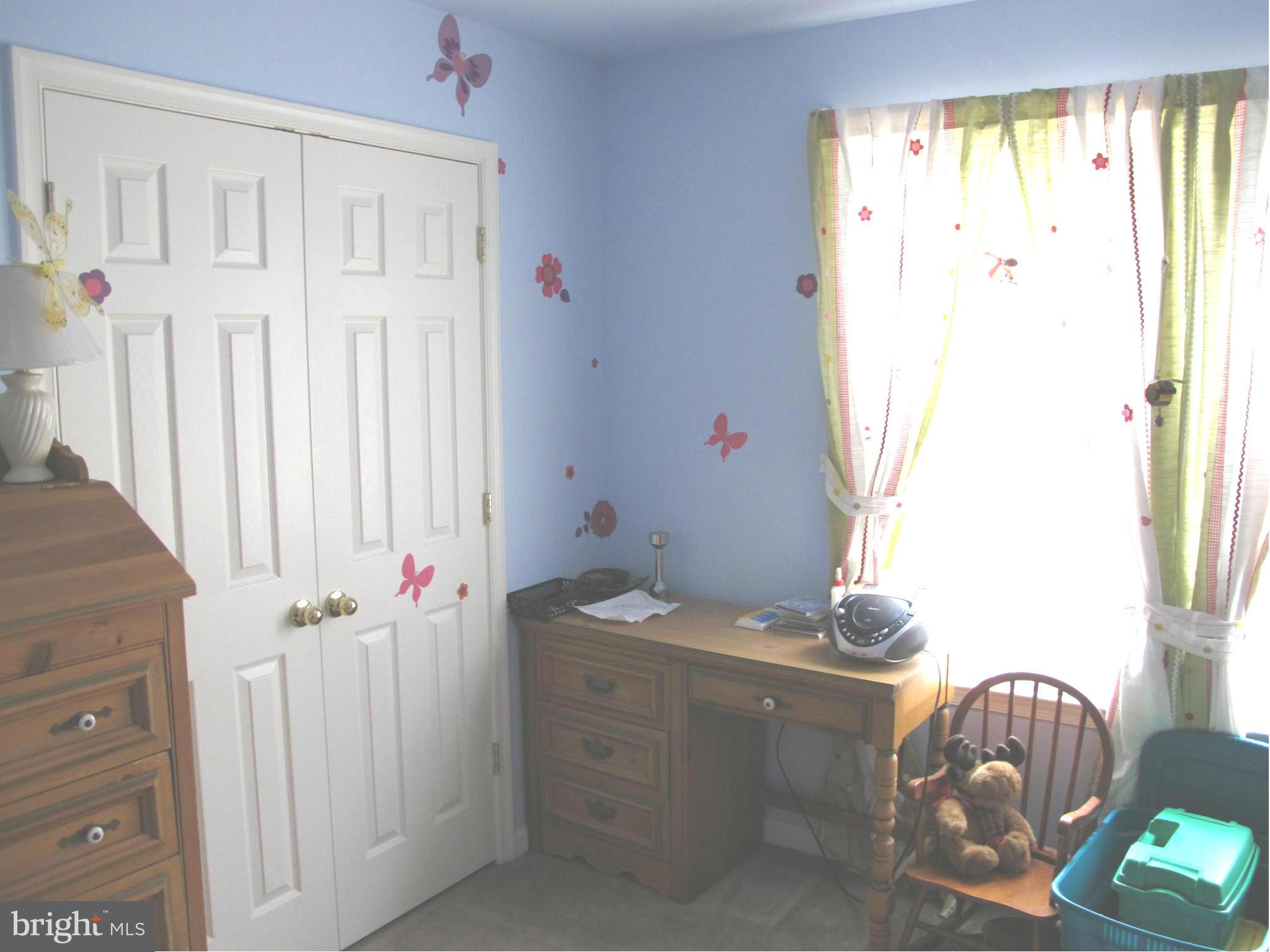 9401 North Laurel Road Laurel, MD 20723 - Photo 19 of 25 Bedroom