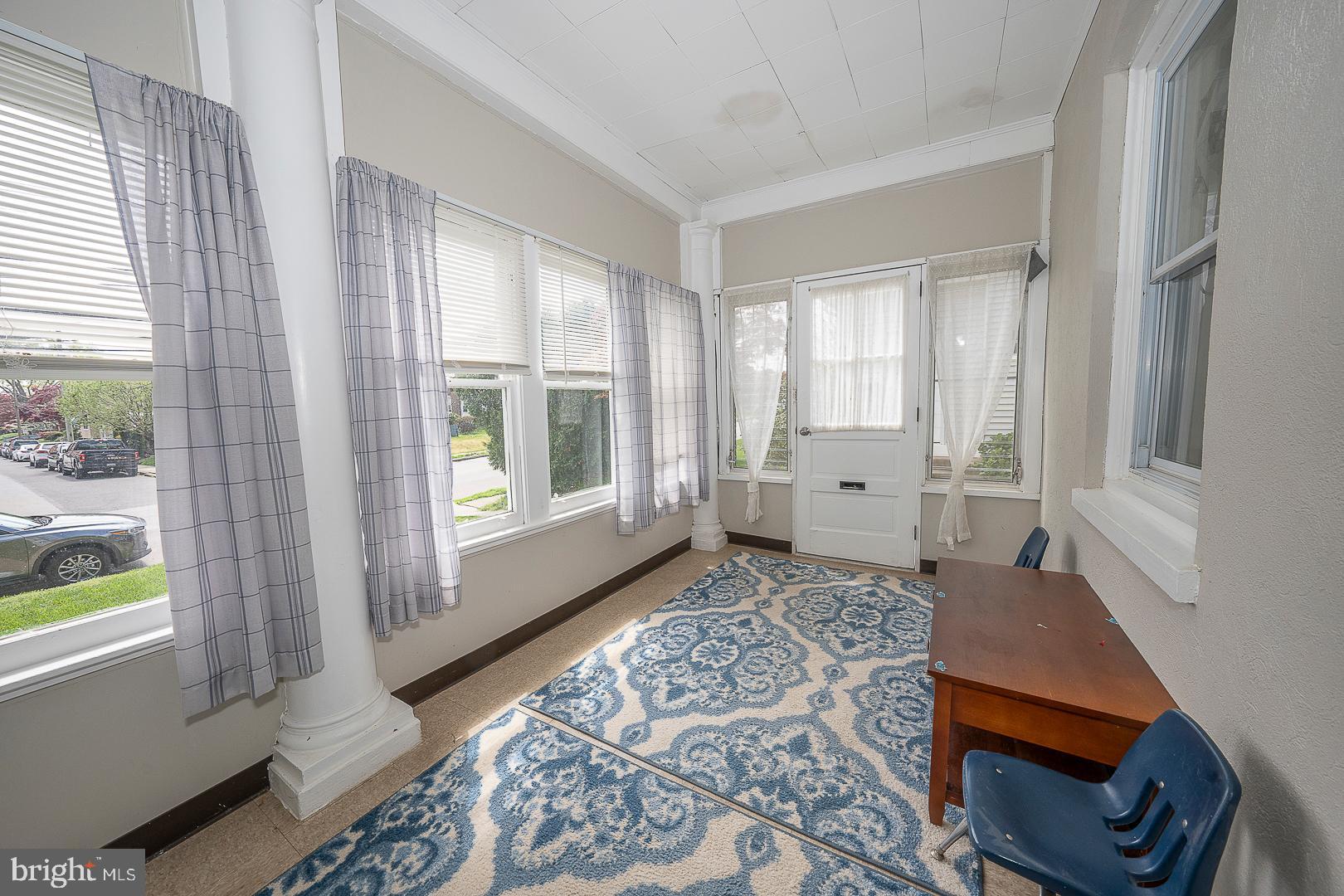 232 Powell Road Springfield, PA 19064 - Photo 5 of 40