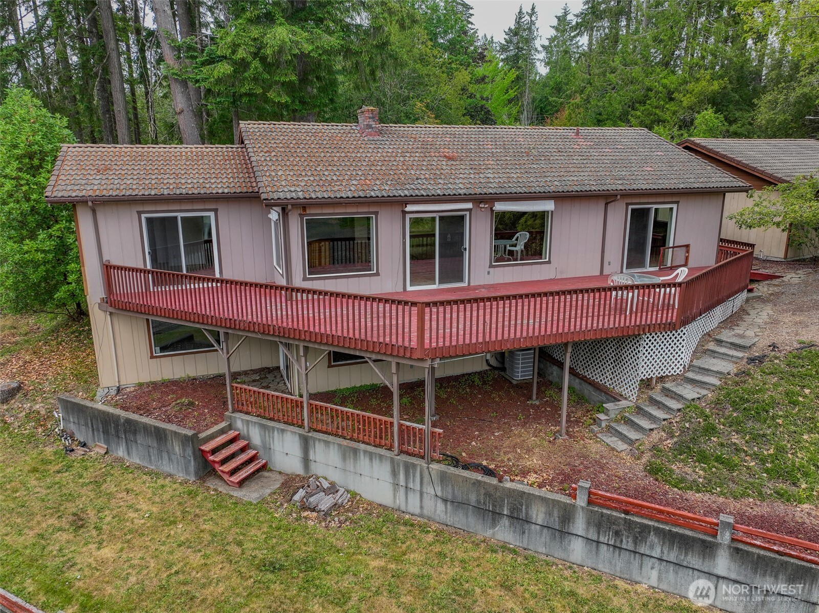 5470 East Grapeview Loop Road Allyn, WA 98524 - Photo 5 of 35