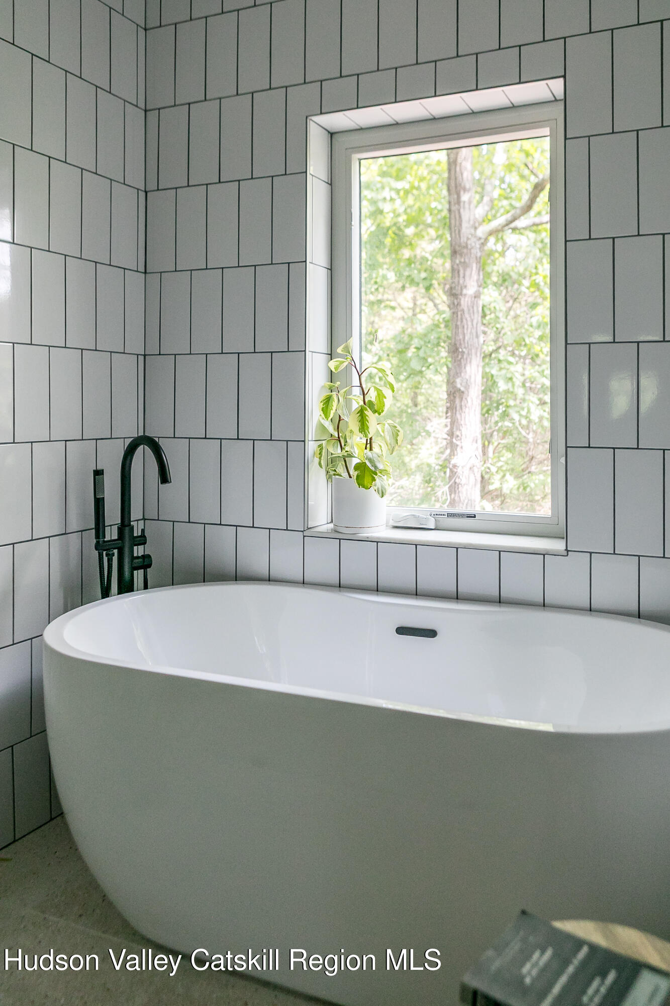 22 Skinner Road Catskill, NY 12414 - Photo 12 of 30 skinner. tub. vertical