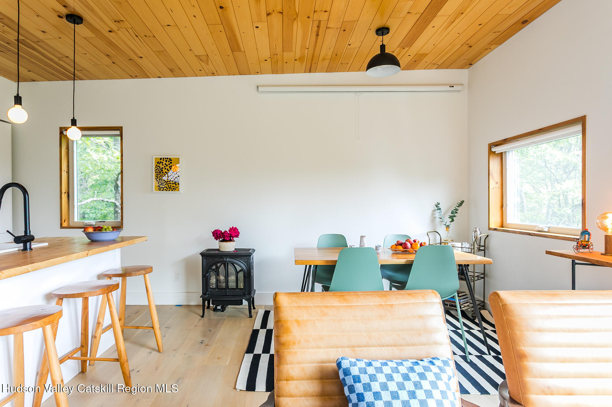 22 Skinner Road Catskill, NY 12414 - Photo 20 of 30 skinner. living to dining