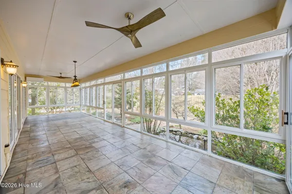 $695,000 | 103 Seagull Way, Hubert, NC 28539