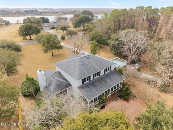 $695,000 | 103 Seagull Way, Hubert, NC 28539